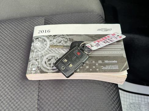 Used 2016 Chevrolet Silverado 2500 LT w/ Midnight Edition image 36