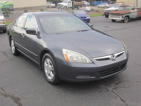Used 2006 Honda Accord SE image 4