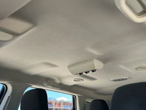 Used 2017 Dodge Journey SE w/ Flexible Seating Group image 42