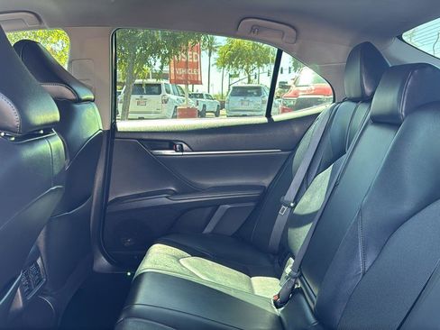 Used 2024 Toyota Camry XLE FWD image 27