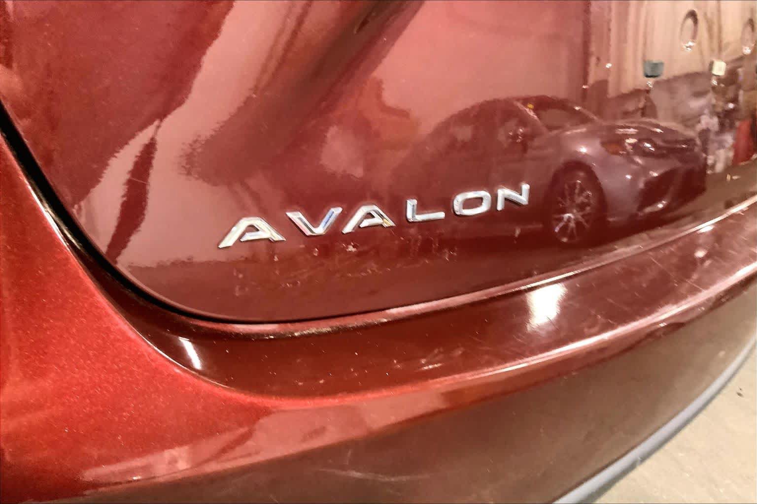 Used 2015 Toyota Avalon XLE Touring FWD image 61