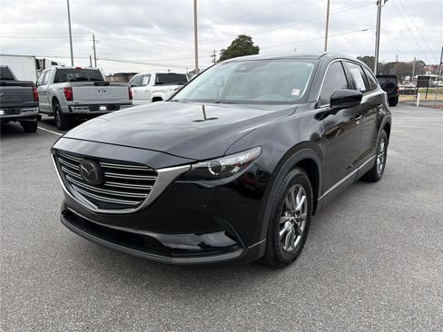 Used 2018 MAZDA CX-9 Touring w/ Touring Premium Package image 2