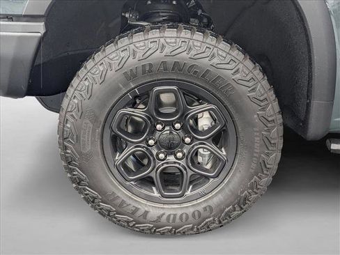 New 2026 Chevrolet Silverado 1500 ZR2 w/ ZR2 Bison Edition image 10