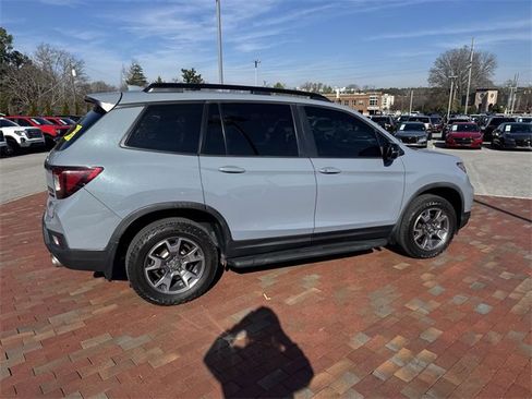 Used 2023 Honda Passport TrailSport image 16