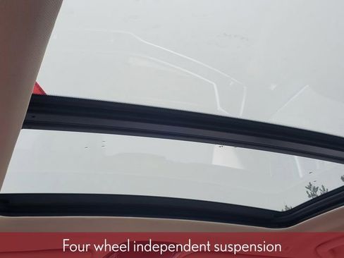 Used 2024 BMW X7 xDrive40i w/ Climate Comfort Package image 35