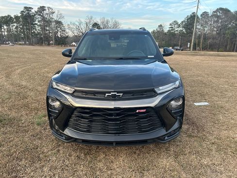 Used 2021 Chevrolet TrailBlazer RS w/ Sun and Liftgate Package image 3