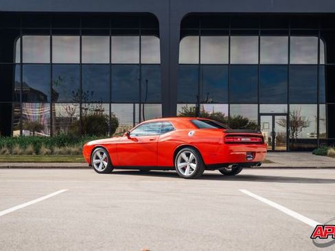 Used 2008 Dodge Challenger SRT8 image 54