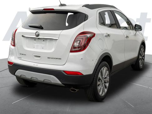 Used 2018 Buick Encore Preferred FWD image 3