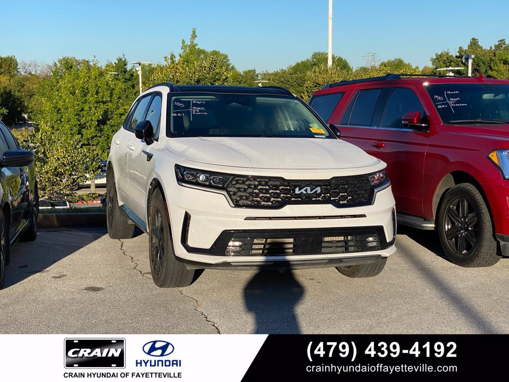 Used 2023 Kia Sorento SX AWD/4WD image 1