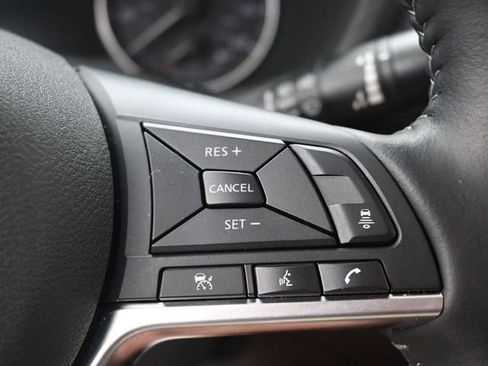 Used 2025 Nissan Sentra SV w/ All-Weather Package image 18