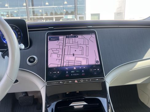 Certified 2023 Mercedes-Benz EQS 450+ SUV image 31