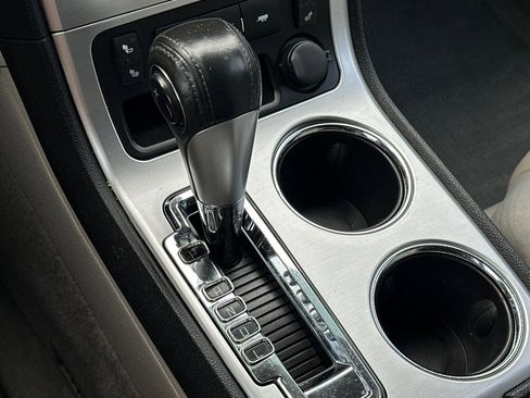 Used 2008 GMC Acadia SLT w/ Convenience Package image 20