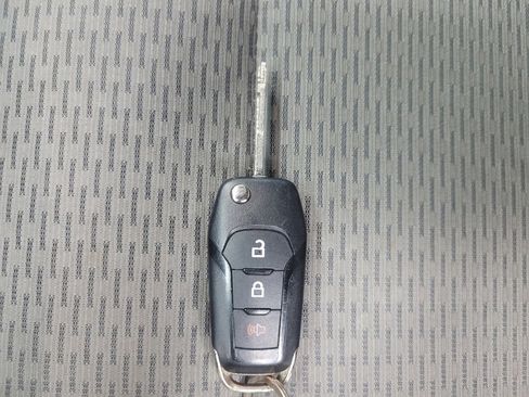 Used 2017 Ford F150 XLT w/ Equipment Group 301A Mid image 32