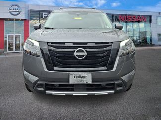 Certified 2025 Nissan Pathfinder SL w/ Black Appearance Package AWD/4WD video 2