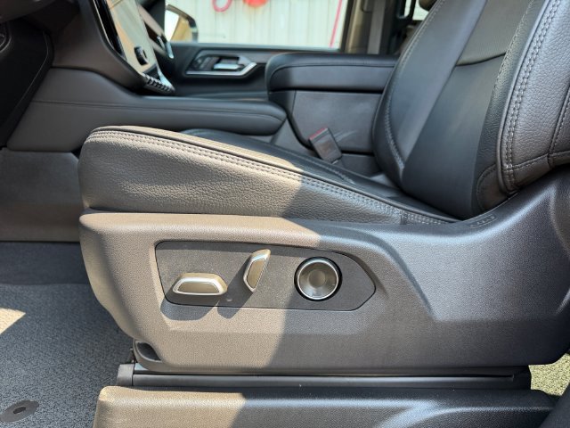 Certified 2026 GMC Yukon XL Denali w/ Sun & Power Step Package AWD/4WD image 26
