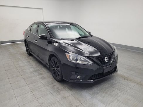 Used 2018 Nissan Sentra SR w/ SR Midnight Edition Package image 13