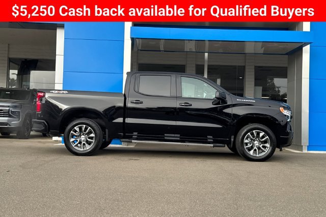 New 2026 Chevrolet Silverado 1500 RST w/ Convenience Package II AWD/4WD image 4