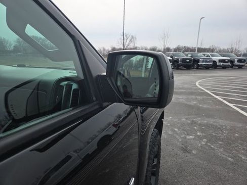 Used 2017 Chevrolet Silverado 1500 LTZ Z71 w/ LTZ Plus Package image 4