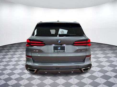 Used 2026 BMW X5 xDrive40i w/ M Sport Package AWD/4WD image 10