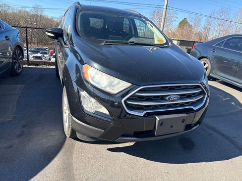 Used 2020 Ford EcoSport SE image 5