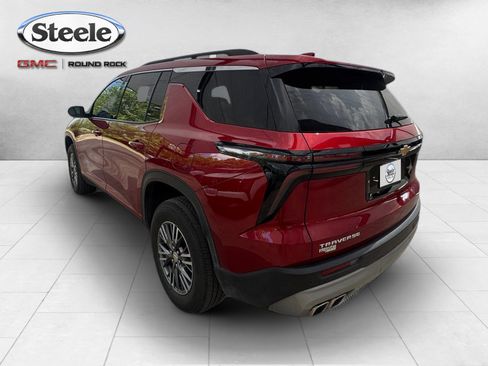Used 2025 Chevrolet Traverse LT w/ LPO, Floor Liner Package FWD image 3