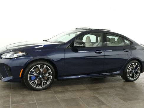 Used 2025 BMW M235i xDrive w/ Premium Package AWD/4WD image 2