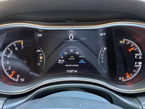 Used 2015 Jeep Grand Cherokee Limited AWD/4WD image 13