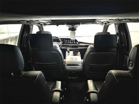 Certified 2023 Cadillac Escalade Sport Platinum w/ LPO, ONYX Package image 22