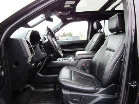 Used 2021 Ford Expedition XLT w/ Equipment Group 202A image 16