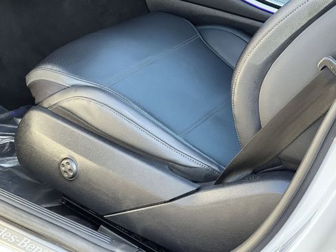 Used 2022 Mercedes-Benz C 300 4MATIC Sedan image 12