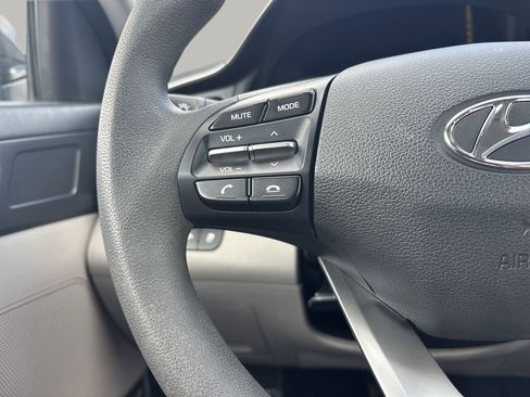 Used 2020 Hyundai Elantra SE image 24