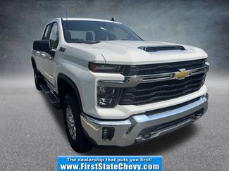 New 2026 Chevrolet Silverado 2500 LT w/ Convenience Package AWD/4WD video 1