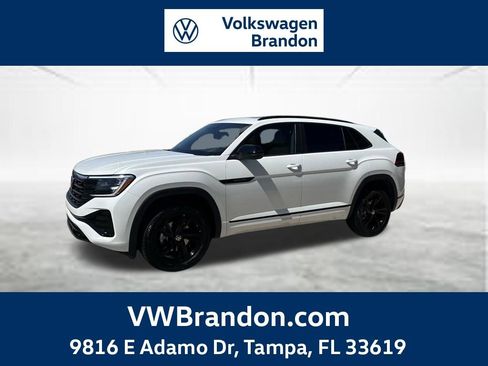 New 2026 Volkswagen Atlas Cross Sport SEL R-Line AWD/4WD image 1