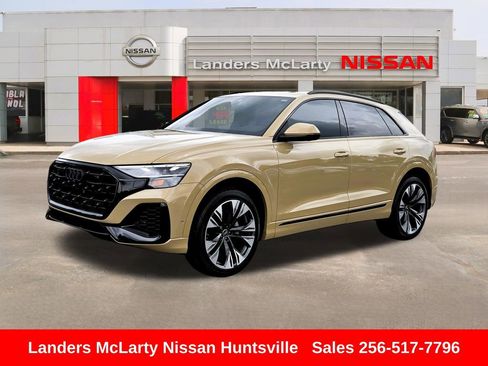 Used 2024 Audi Q8 Premium Plus AWD/4WD image 9