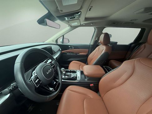 Used 2024 Kia Carnival SX Prestige FWD image 14