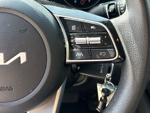 Used 2023 Kia Forte LXS w/ LXS Technology Package image 20