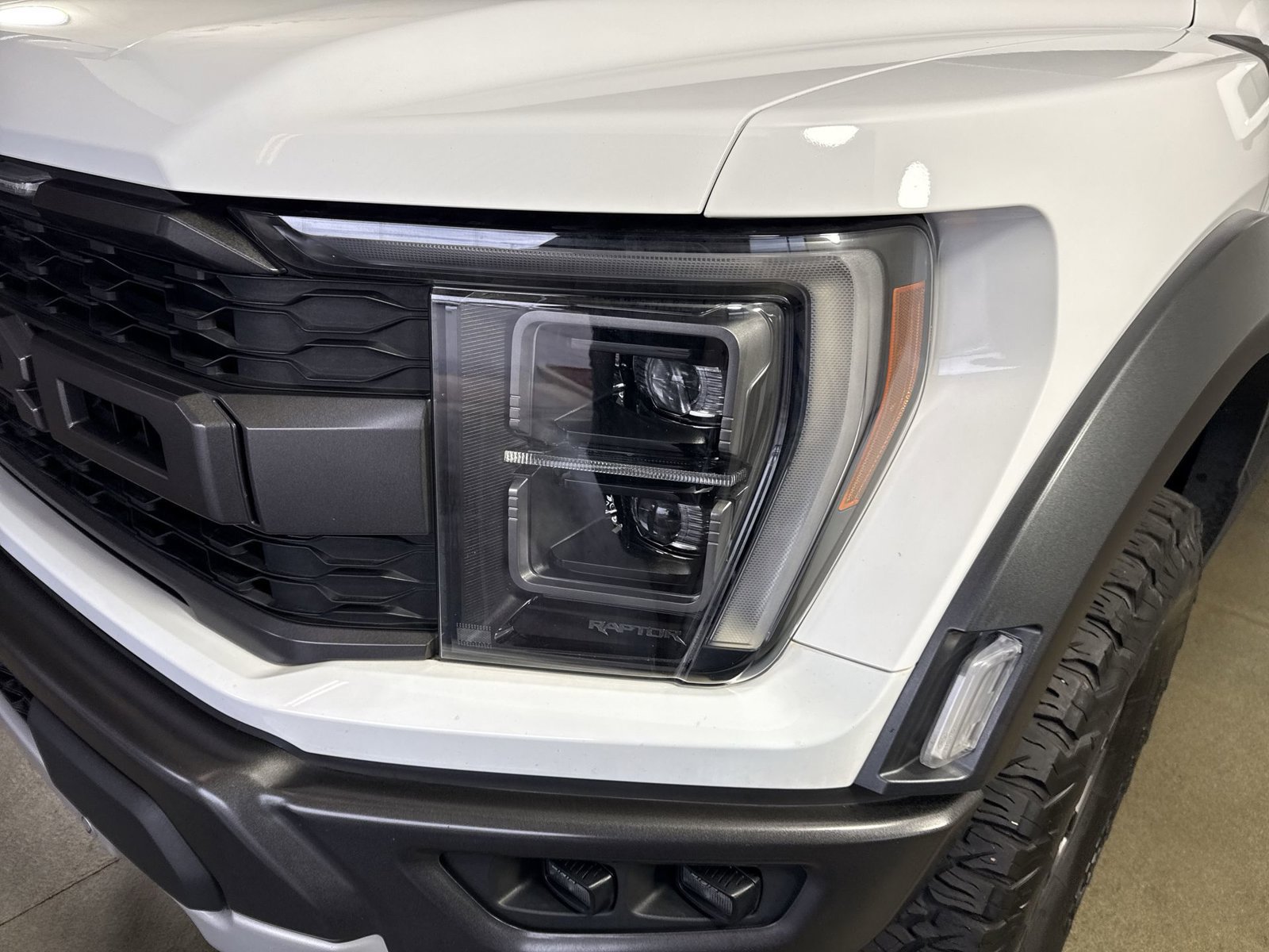 Used 2022 Ford F150 Raptor w/ Equipment Group 801A High AWD/4WD image 27