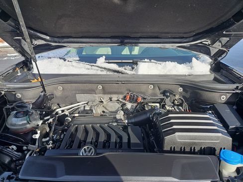 Used 2019 Volkswagen Atlas SE w/ Panoramic Sunroof Package image 35