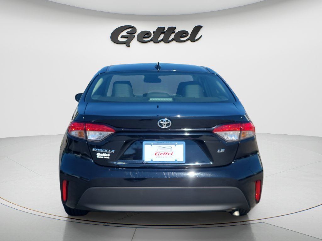 Used 2025 Toyota Corolla LE FWD image 6
