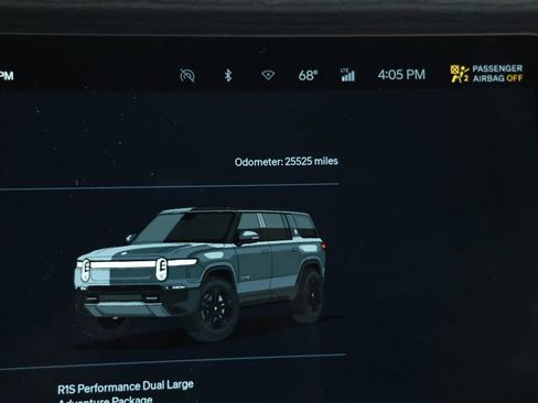 Used 2023 Rivian R1S Adventure image 15