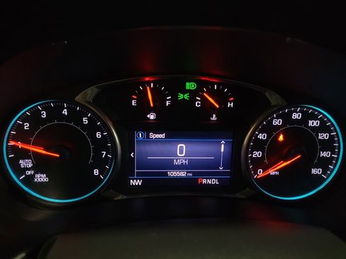 Used 2020 Chevrolet Equinox LT AWD/4WD image 23