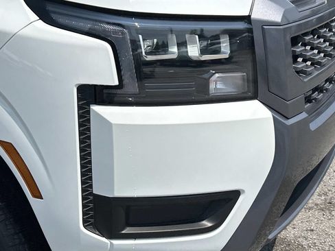New 2026 Nissan Frontier SV w/ SV Convenience Package RWD image 10