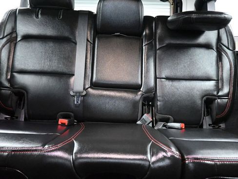 Used 2022 Jeep Wrangler Unlimited Rubicon w/ Cold Weather Group image 29