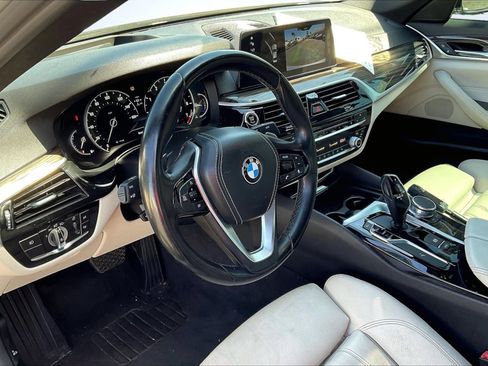 Used 2017 BMW 540i image 14