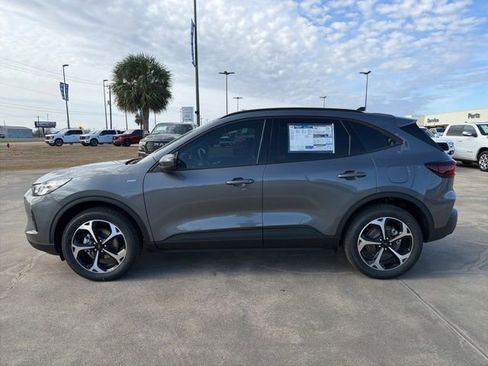 New 2026 Ford Escape ST-Line Select w/ Tech Pack #1 image 4