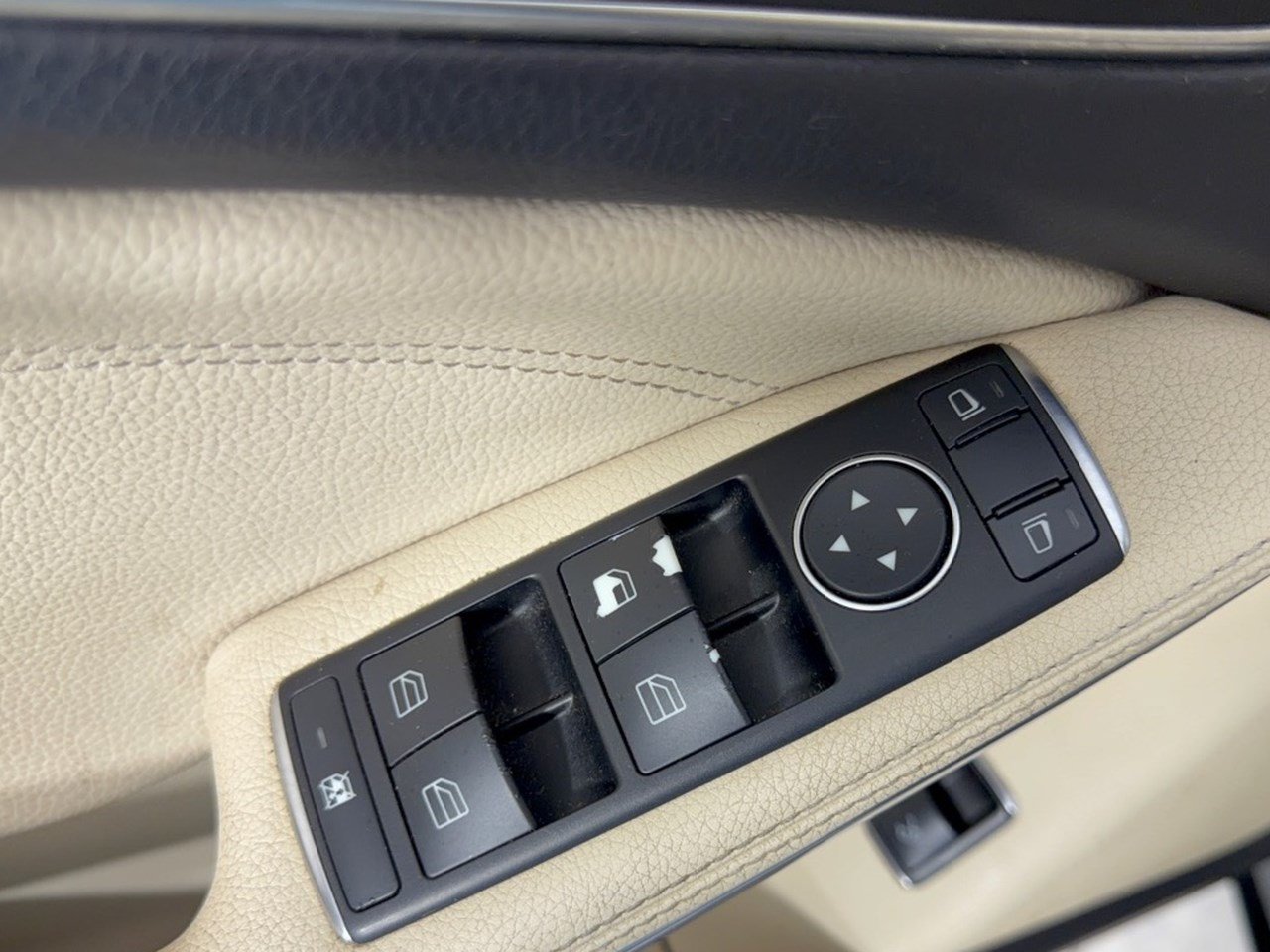 Used 2014 Mercedes-Benz CLA 250 image 15