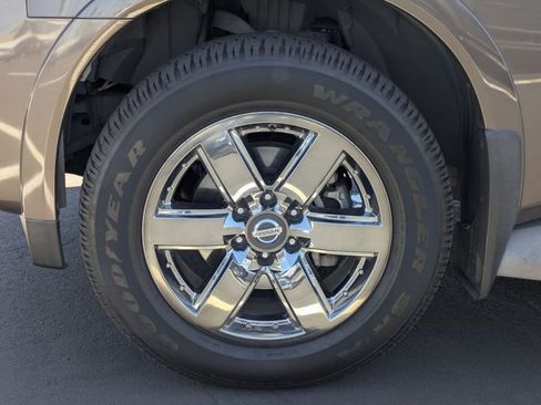 Used 2013 Nissan Armada Platinum w/ Platinum Reserve Pkg AWD/4WD image 29