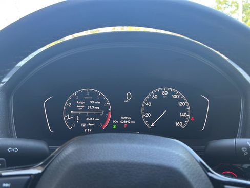 Used 2023 Honda Civic Sport image 6