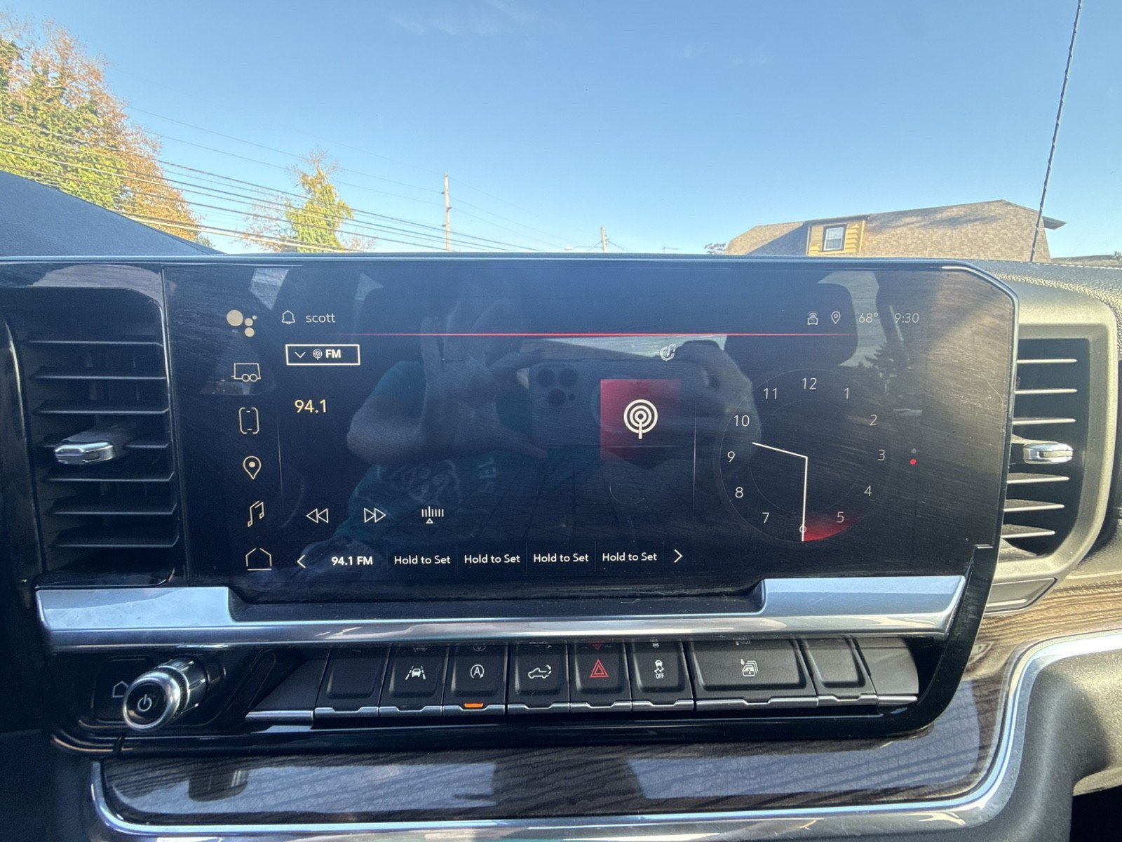 Used 2023 GMC Sierra 1500 Elevation AWD/4WD image 12