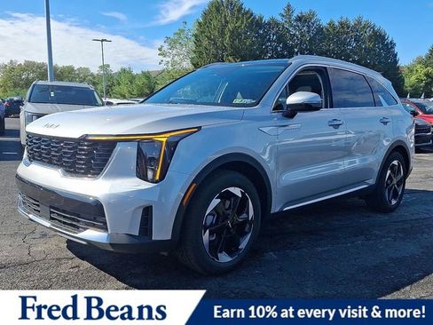 New 2025 Kia Sorento EX w/ EX Panoramic Sunroof Package image 2